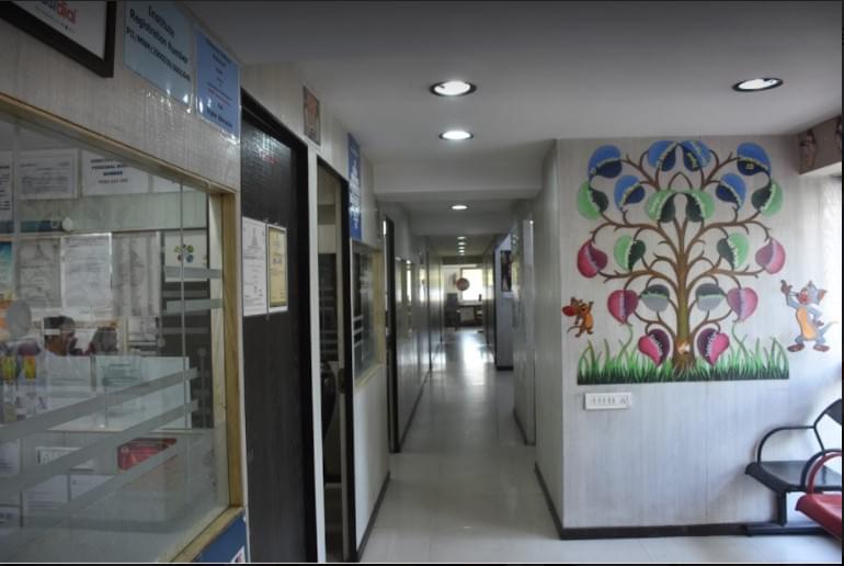 Kalapurnam Institute Ahmedabad nfrastructure photo 2